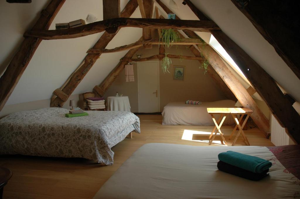 Chambre d'Hôte La Maison du Mesnil 22, Rue du Mesnil, 50500 Saint-Hilaire-Petitville