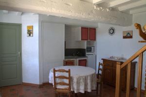 B&B / Chambre d'hôtes Chambre d hote La Roussiere La Roussière 53410 Saint-Ouen-des-Toits Pays de la Loire