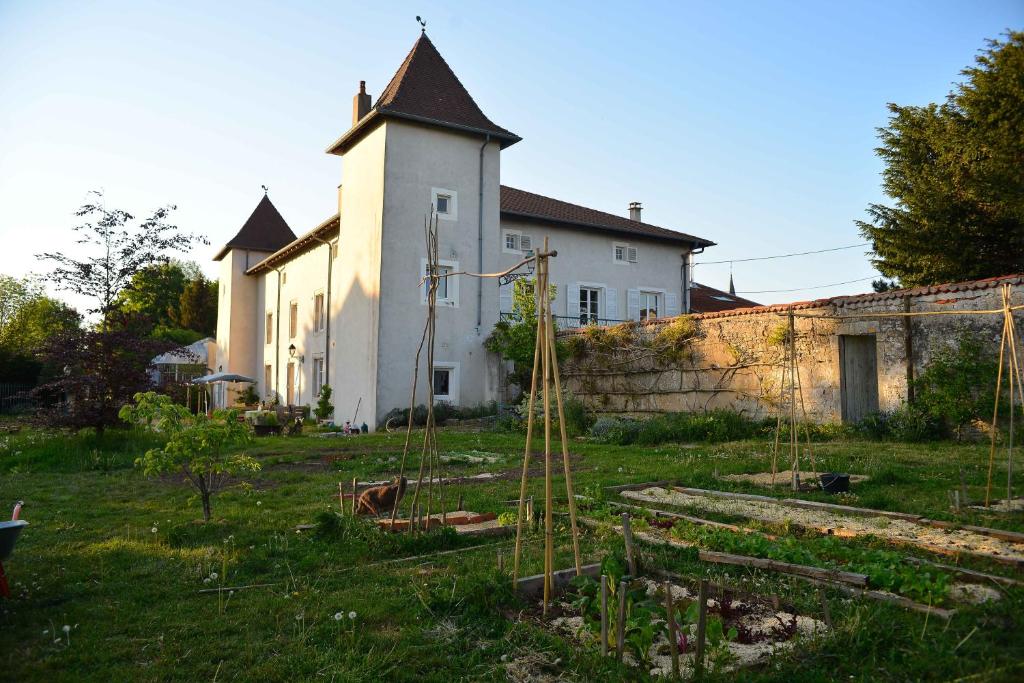 B&B / Chambre d'hôtes chambre d'hôte les avettes 7,rue camille bailly 54110 Réméréville