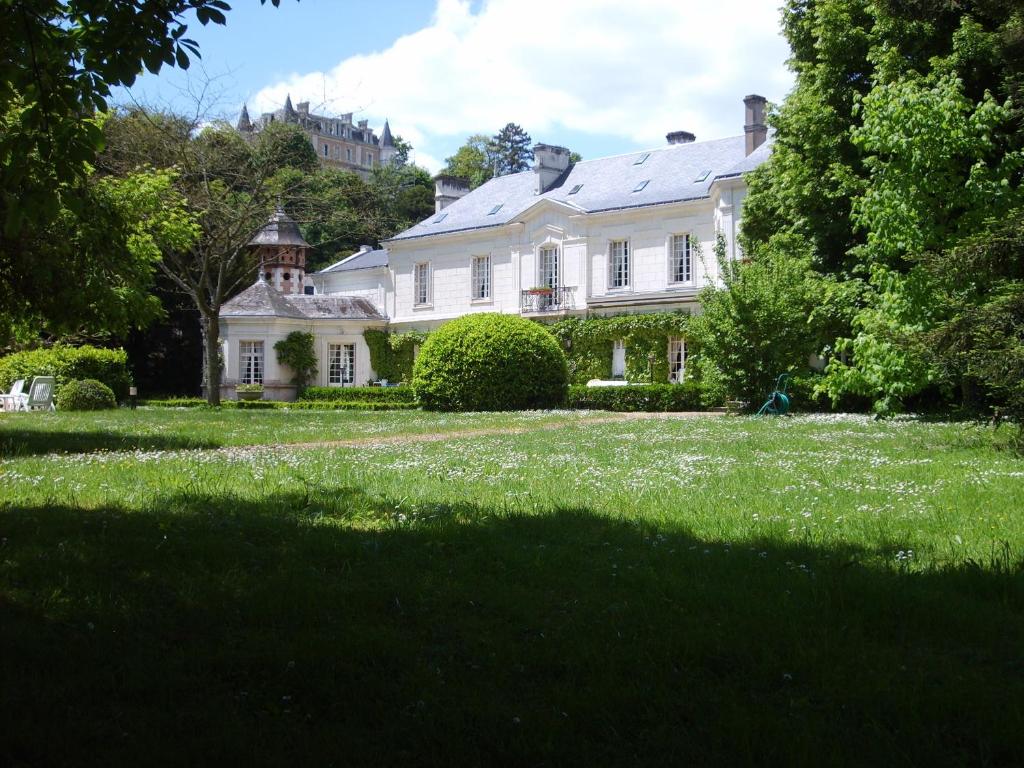 Chambre d'hôte Manoir de Clairbois D976, 37270 Larçay