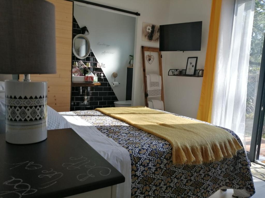 B&B / Chambre d'hôtes Chambre d'hôte Margot'te 38 Rue de Galand 40200 Mimizan