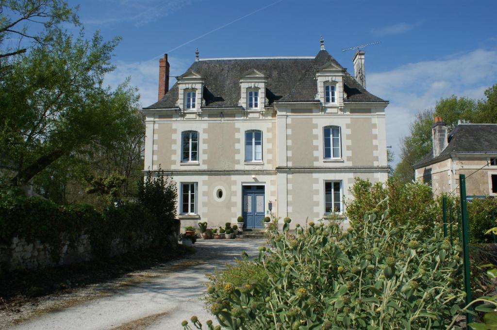 Chambre d'hôte Moulin de l'Aumonier rue de l'aumonier, 37600 Beaulieu-lès-Loches