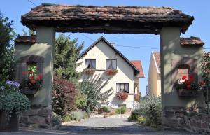 B&B / Chambre d'hôtes Chambre d'hôtes du Zellberg 144 Route des Vins 67680 Nothalten Alsace