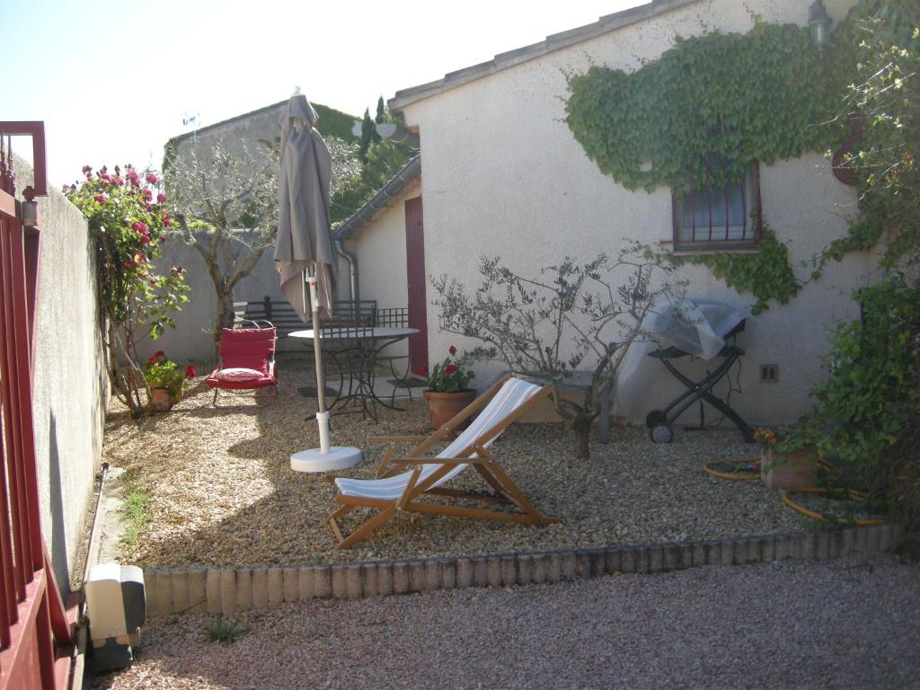 Chambre d'hôtes Esterelle 16 petite rte de carpentras l'atelier d'esterelle, 84210 Pernes-les-Fontaines