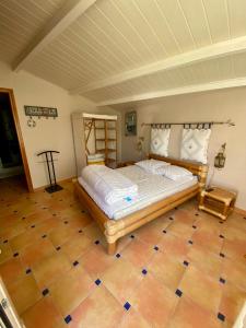 B&B / Chambre d'hôtes Chambre d'hôtes La Belgerie 2 Route de l'Aiguillon, 85580 Saint Michel en l'Herm. 85580 Saint-Michel-en-lʼHerm Pays de la Loire