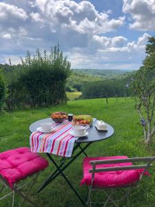 B&B / Chambre d'hôtes Chambre d'hôtes La grange Le bourg 24380 Chalagnac Aquitaine