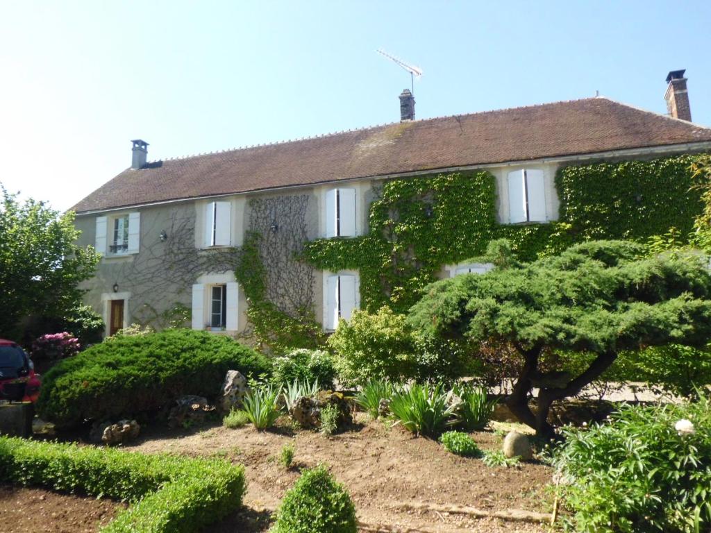 Chambre d'Hôtes Le Val Du Chapelain 26, Route de Saint-Florentin, 89230 Montigny-la-Resle