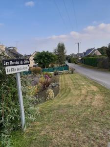 B&B / Chambre d'hôtes chambre d'hôtes Les Hortensias Les Bandes du Gaffre 56350 Saint-Jean-la-Poterie Bretagne