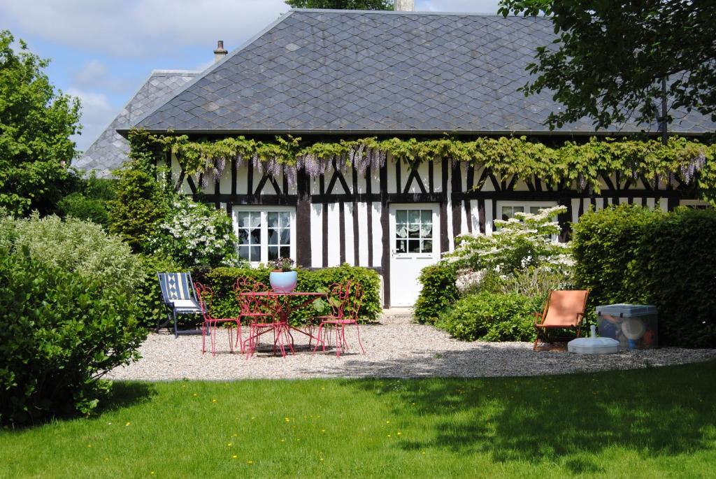 B&B / Chambre d'hôtes Chambre d'hotes Murielle 269 Route du Cœur de Caux 76640 Hattenville