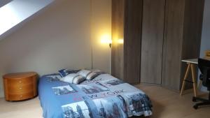 CHAMBRE DANS VILLA