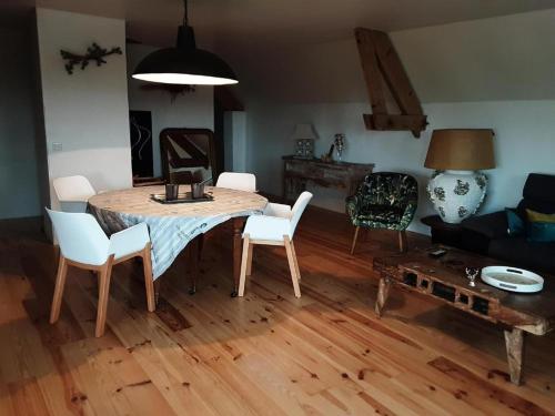 chambre k au domaine du mont scolan