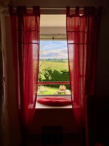 B&B / Chambre d'hôtes Chambre Les Anges proche Mont Saint-Michel, Maison d'hôtes l'Angevinière 11 L'Angevinière 50240 Saint-Laurent-de-Terregatte Normandie