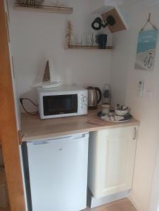Chambre Mazet de 11m2 pièce sous-pente Accés par escalier en bois