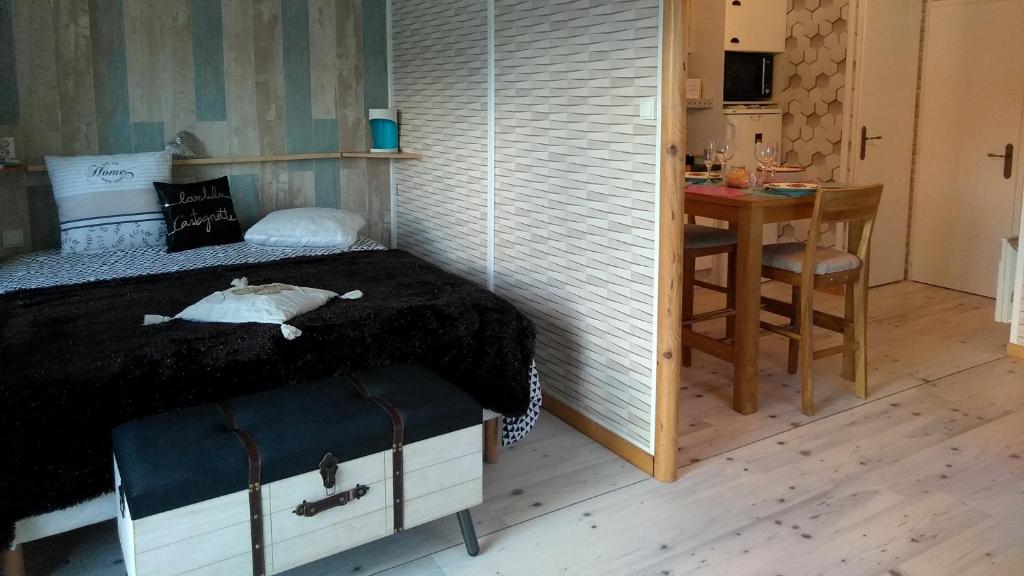 B&B / Chambre d'hôtes Chambre Mobi-Loft cosy sauna ,douche hammam 14 Rue de la Courte Cavée 80820 Arrest