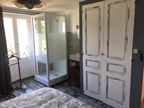 B&B / Chambre d'hôtes Chambre Nature 2 Place de la Mairie 73100 Pugny-Chatenod Rhône-Alpes