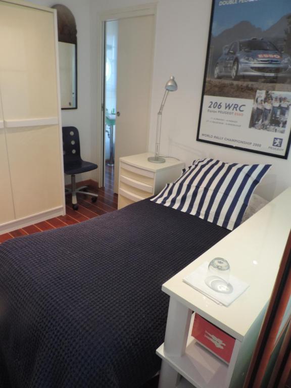 B&B / Chambre d'hôtes chambre single avec breakfast 15 Rue Du lac 06400 Cannes