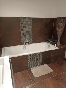 Chambre zen dans villa pour 2 personnes, en pleine nature