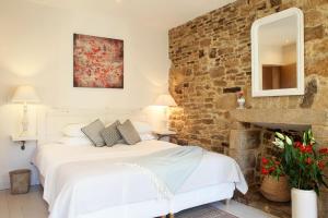 B&B / Chambre d'hôtes Chambres Aux Sabots Rouges 8 Rue Bisson 56160 Guéméné-sur-Scorff Bretagne