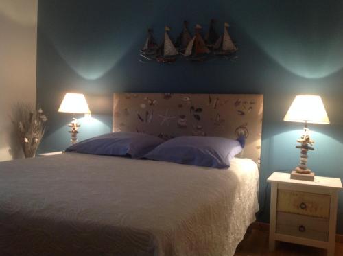 B&B / Chambre d'hôtes Chambres d'hôtes dans la baie du Mt St Michel 15 Rue Henri Delaspre 50740 Carolles Normandie