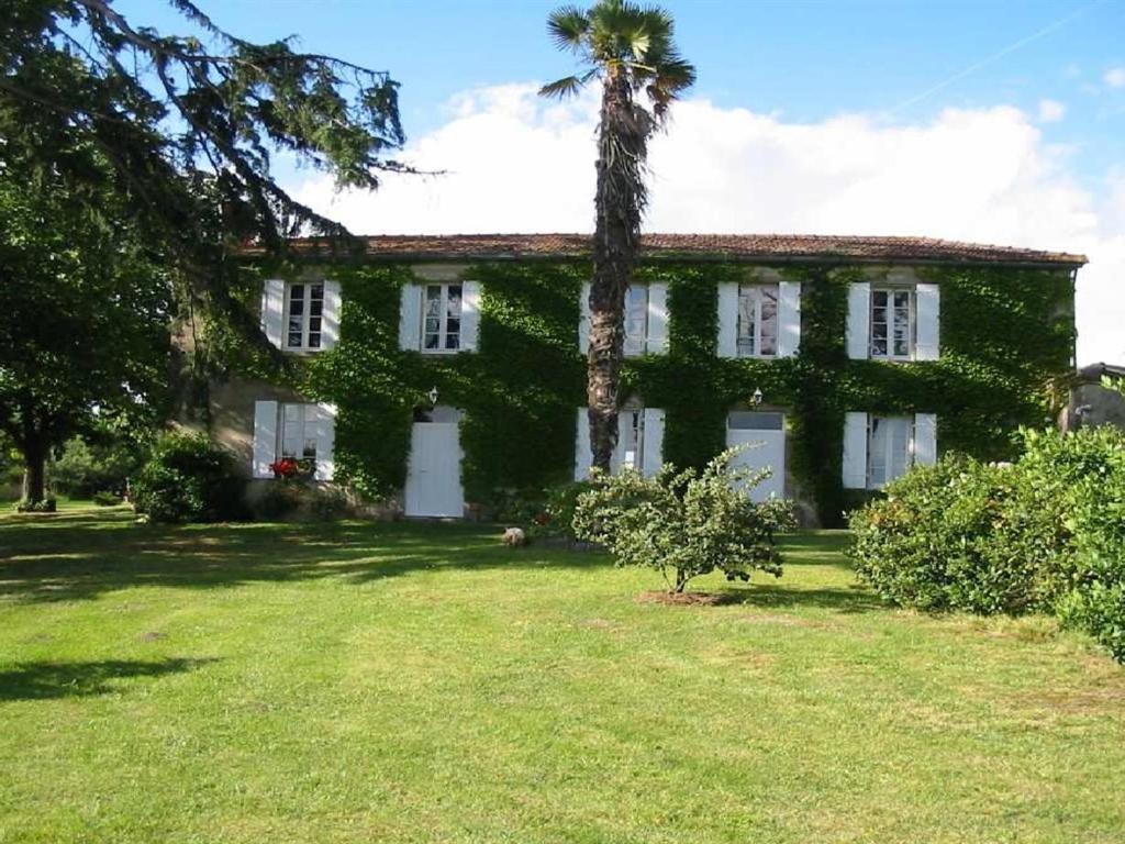 B&B / Chambre d'hôtes Chambres d'Hôtes Domaine du Bouchon Lieu-dit Catalot 33430 Gans