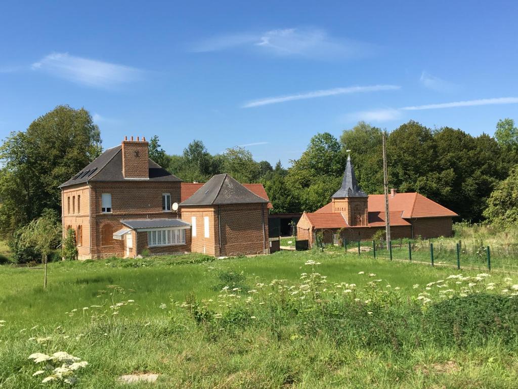 chambres d'hôtes du Moulin Sainte Marie - Anandena 11 Rue de Berlencourt, 62810 Estrée-Wamin