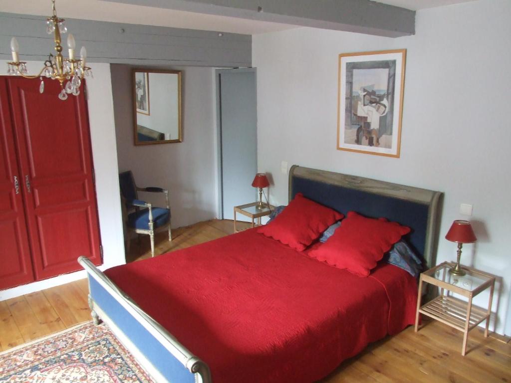 B&B / Chambre d'hôtes Chambres d'hôtes Ferme de Gayri le Biè de l'Aigo 65170 Vielle-Aure