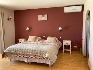 B&B / Chambre d'hôtes Chambres d'hôtes La Brullière 273 Rue du Stade 84360 Mérindol Provence-Alpes-Côte d\'Azur