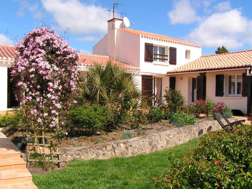 B&B / Chambre d'hôtes Chambres d'Hôtes La Forterie 1 Allée de la Noé 85150 Vairé