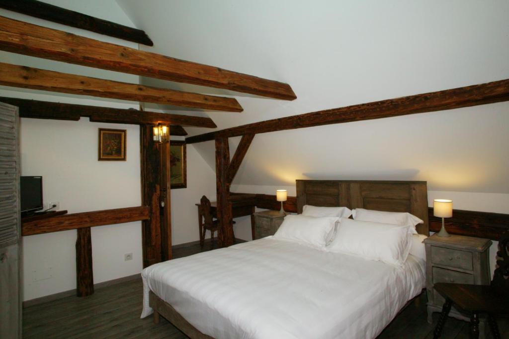 B&B / Chambre d'hôtes Chambres d'Hôtes La Stoob Strasbourg Sud 271, route de Lyon 67400 Illkirch-Graffenstaden