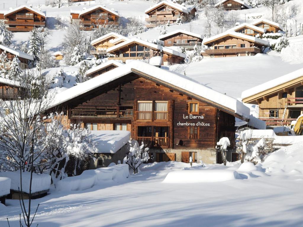 B&B / Chambre d'hôtes Chambres d'Hôtes Le Barna 71 impasse du Petit Nant 74220 La Clusaz