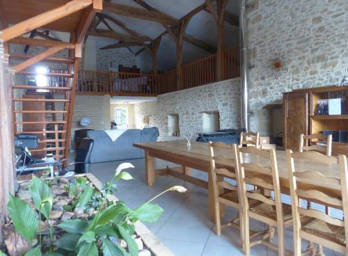 Chambres d'hôtes - Piscine - WIFI - LES HAUTS D'ELEISA