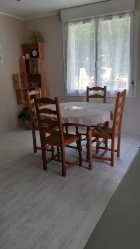 Chambres et Table d'Hôtes Les Trois Marquets