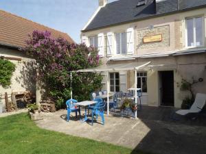 B&B / Chambre d'hôtes Chambres et Tables d'hôtes à l'Auberge Touristique Route d'Arromanches 14960 Meuvaines Normandie