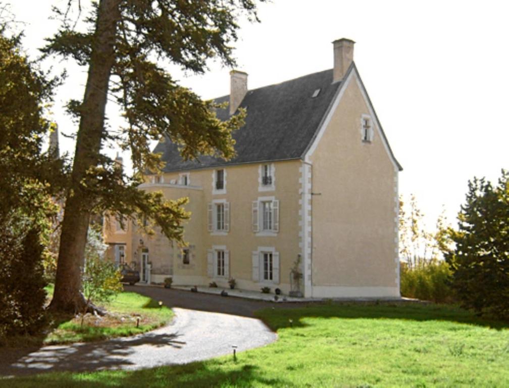 Château Ardilleux Rue des Logis, 79110 Ardilleux