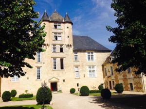 B&B / Chambre d'hôtes Château d'Avanton 5 Place de l'Eglise 86170 Avanton -1