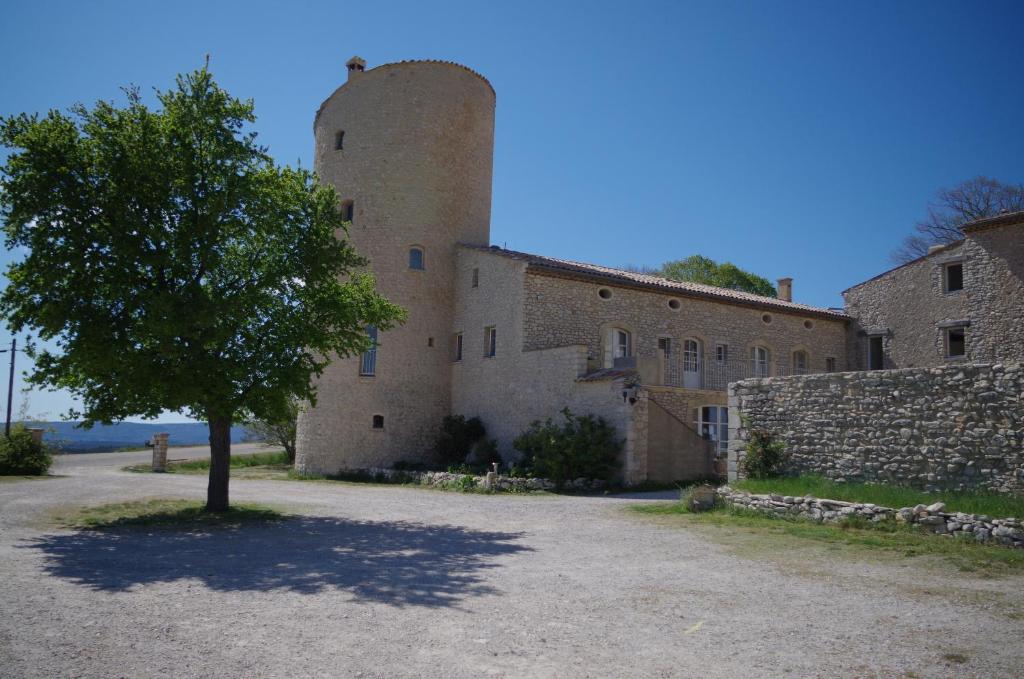 Château de la Gabelle Route de Revest du Bion, 26570 Ferrassières