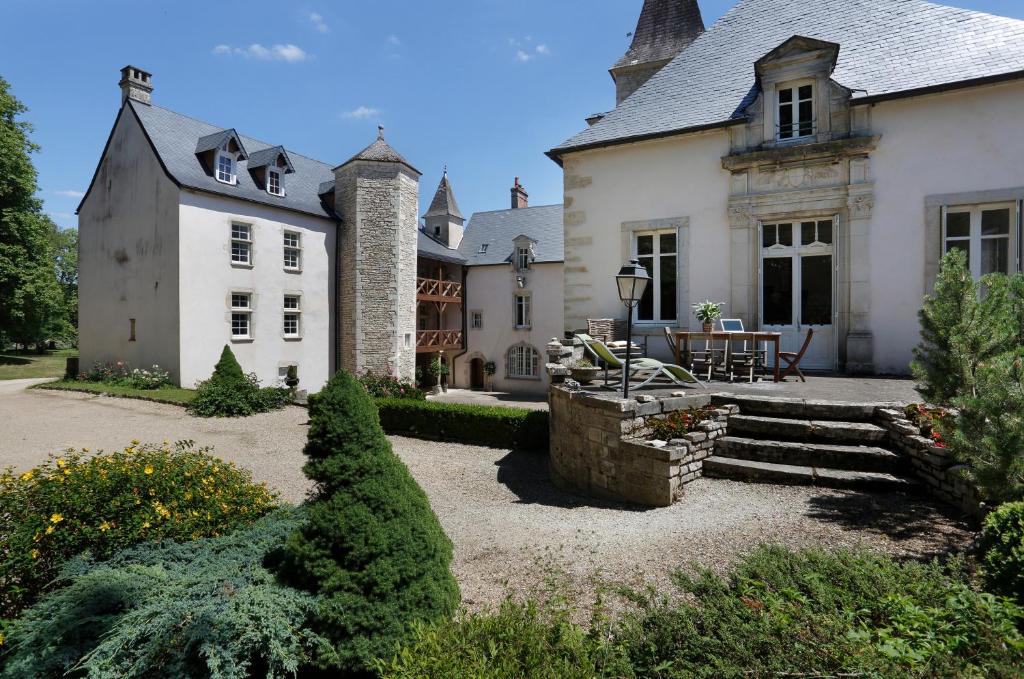 Château de Melin - B&B Hameau de Melin, 21190 Auxey-Duresses