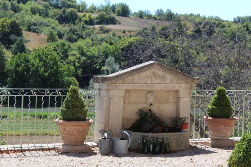 Château du Grand Jardin 1 rue de l'Amiral de Villeneuve, 04210 Valensole