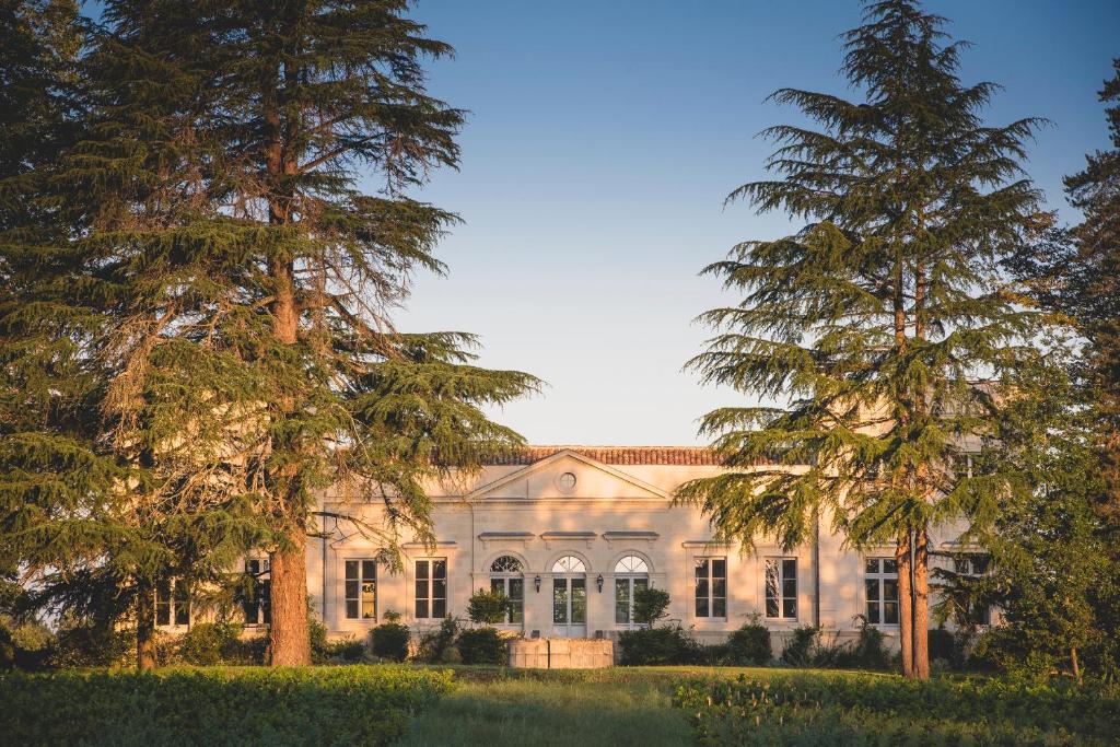 Château Le Pape B&B 25 chemin Le Thil, 33850 Léognan