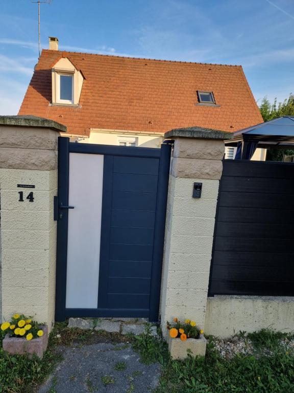 B&B / Chambre d'hôtes chez christian&astrid Next to Disneyland Paris 14 rue des églantiers 77124 Penchard