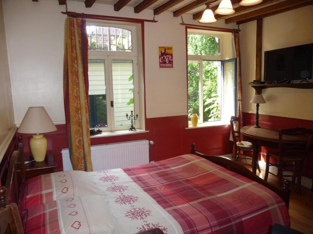 B&B / Chambre d'hôtes Chez Christophe 40 Rue Sainte Catherine 59000 Lille