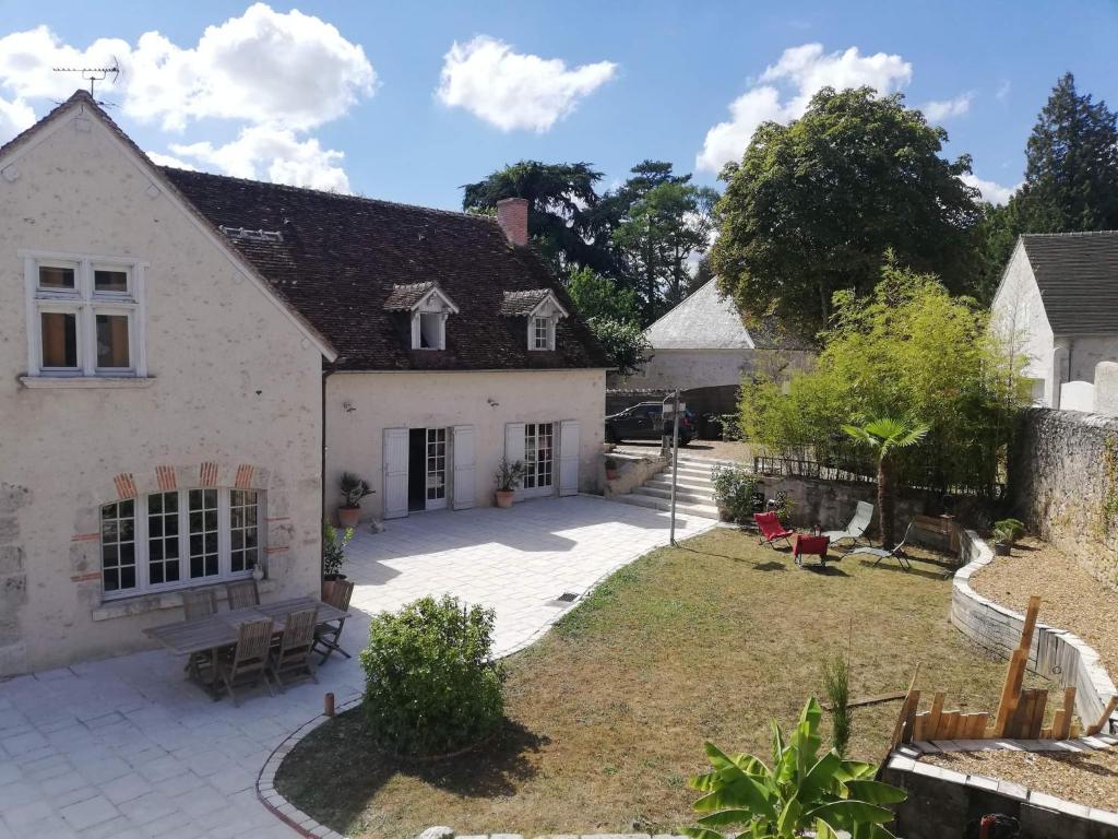 B&B / Chambre d'hôtes Clos de la ruche Rue Henri Chevallier 41500 Cour-sur-Loire