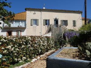 Clos du Magnolia
