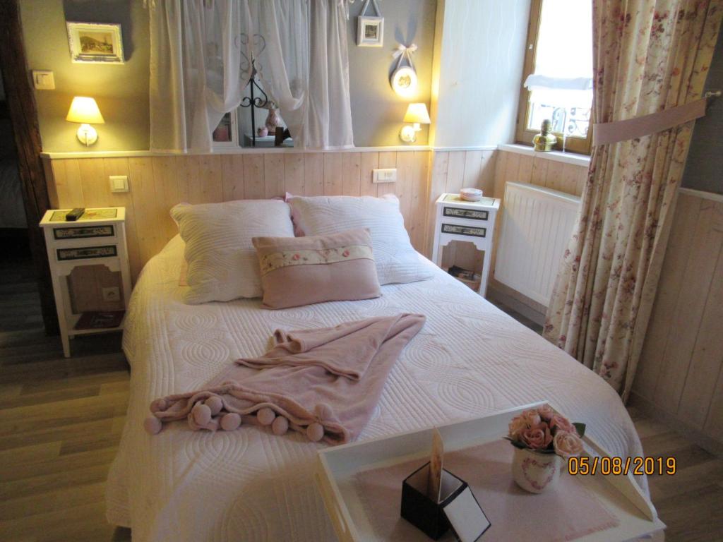 B&B / Chambre d'hôtes Cour Sud 14 rue de la prévôte 68250 Rouffach