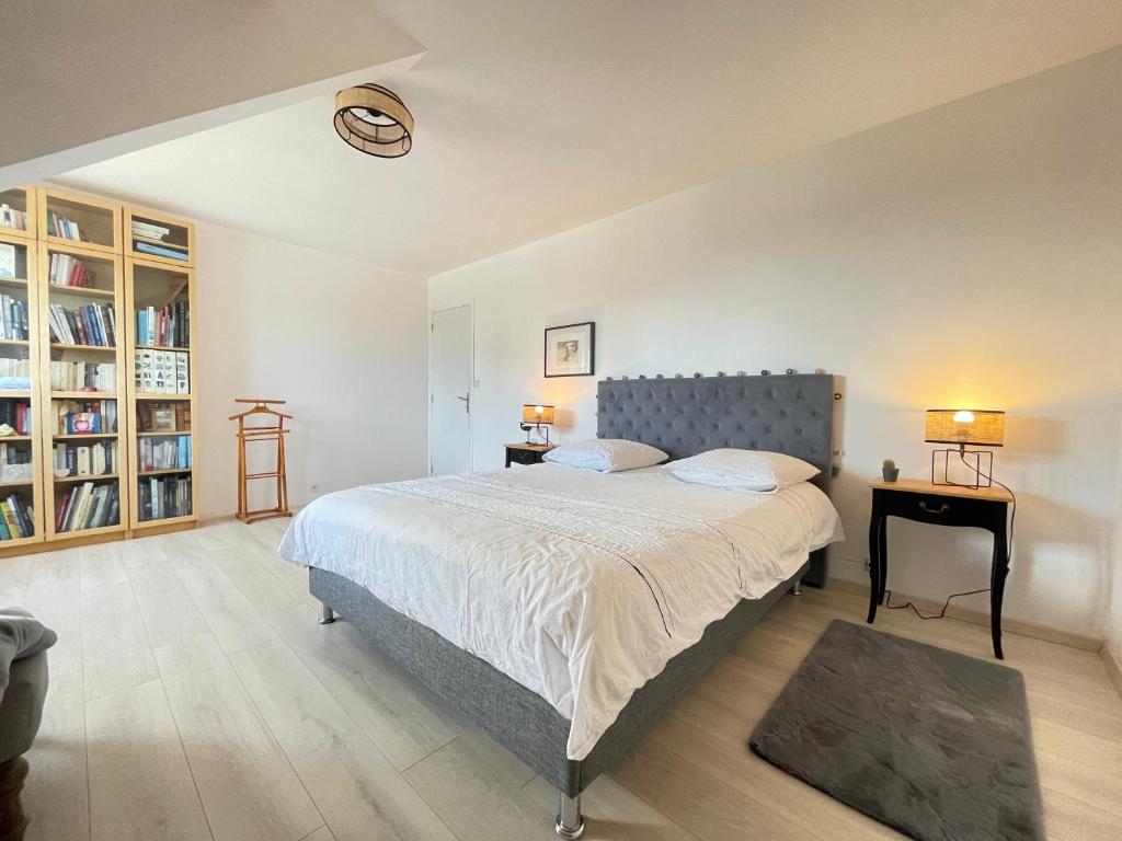 B&B / Chambre d'hôtes Da Gousket 33 bis rue du general leclerc 56410 Étel