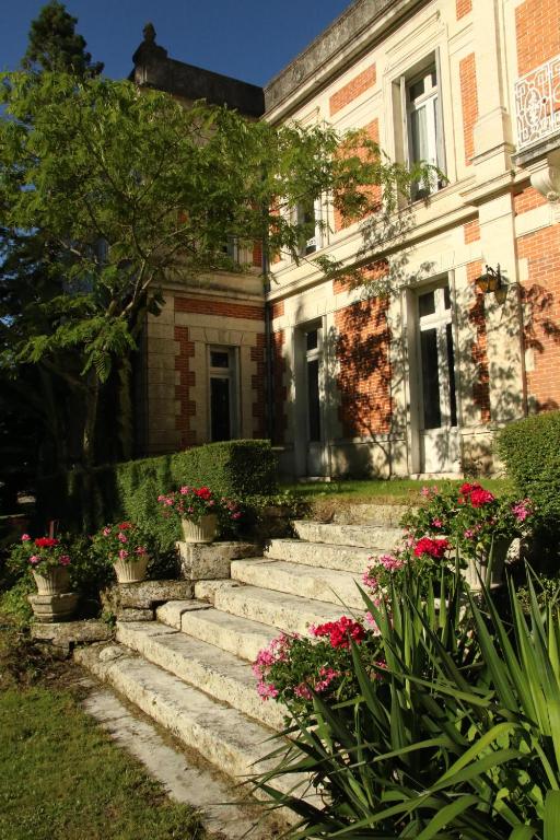 Domaine de Champ rose Champ Rose, 16190 Saint-Laurent-de-Belzagot