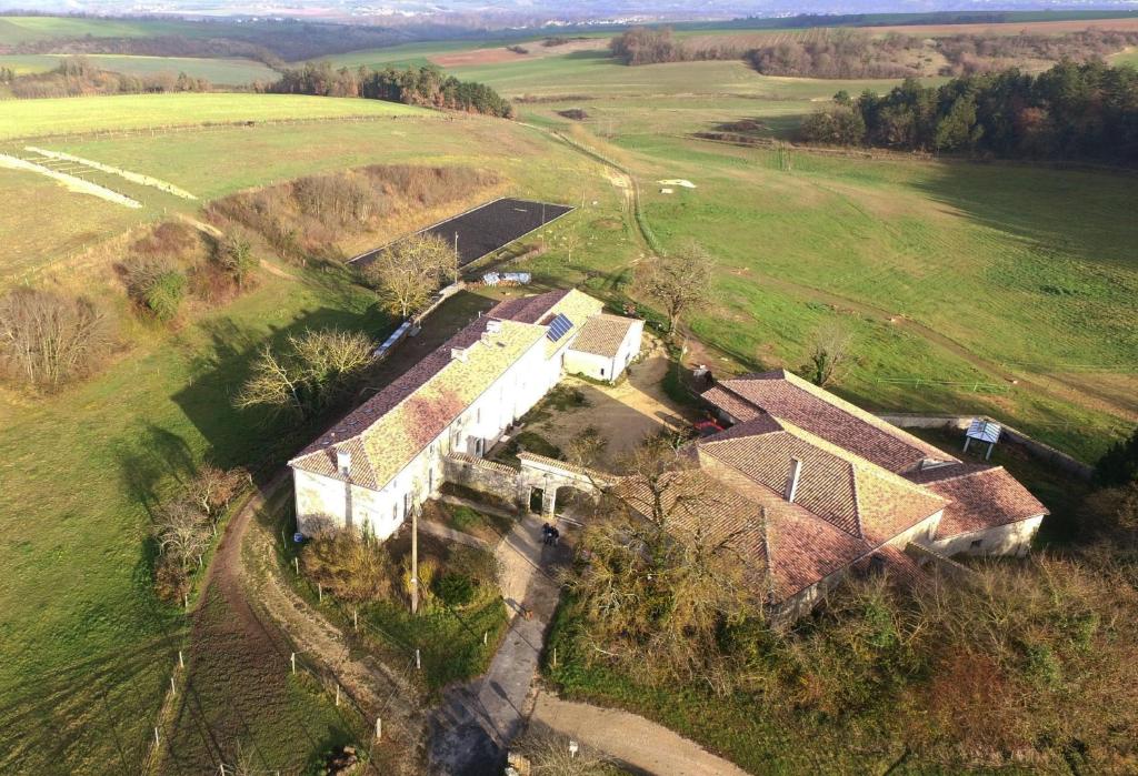 B&B / Chambre d'hôtes Domaine De Chantemerle B'nB Chemin de Chantemerle 16570 Marsac