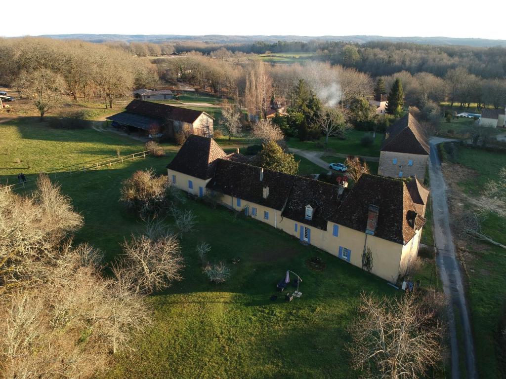 B&B / Chambre d'hôtes Domaine de la Chartreuse Dautré Dautres 60 chemin du Suquay 24150 Mauzac-et-Grand-Castang