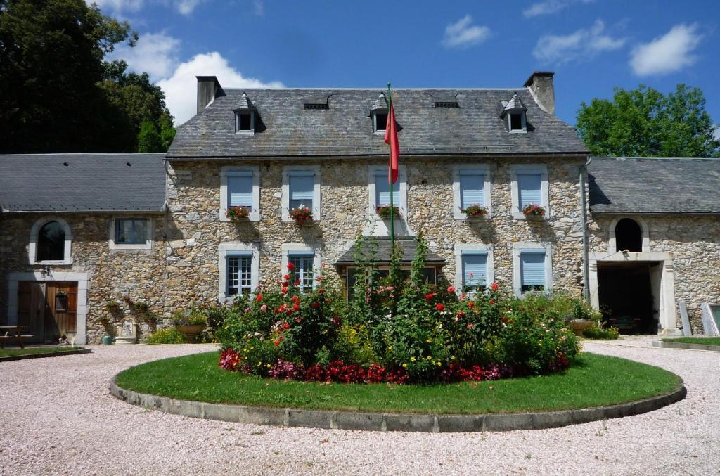 B&B / Chambre d'hôtes Domaine Véga Quartier Gajan Débat 65250 Saint-Arroman