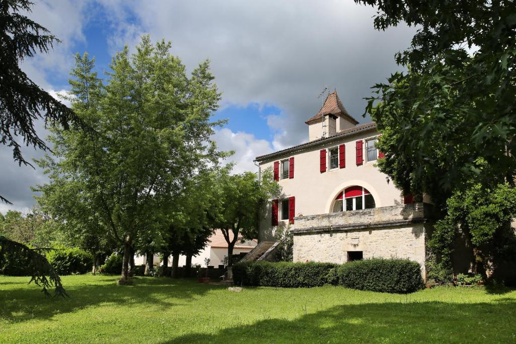 B&B / Chambre d'hôtes EARL DOMAINES DELMAS 609 RUE DES CONDAMINES 46140 Parnac